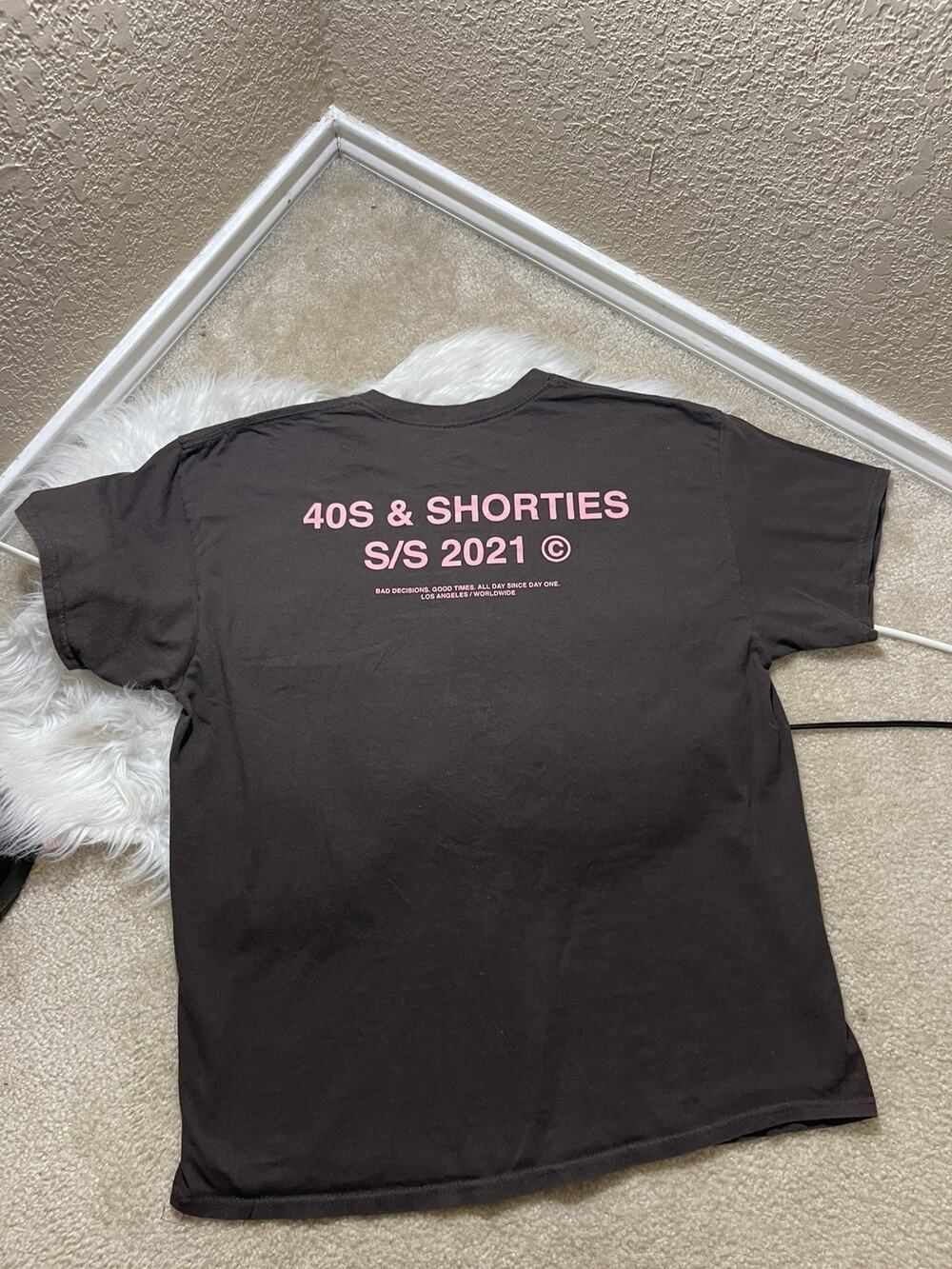 40s and Shorties T-Shirt Men's XL Brown Pink Logo Zumiez Streetwear Skate Grunge